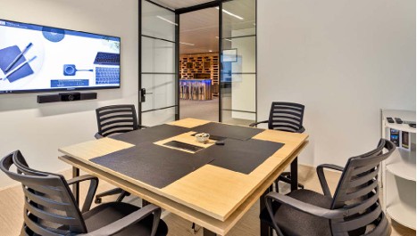 Brainbox vergaderruimte bij Kortrijk Business Park